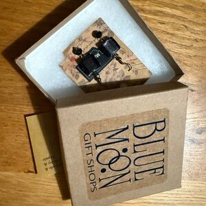 Brand new Grey/black earrings